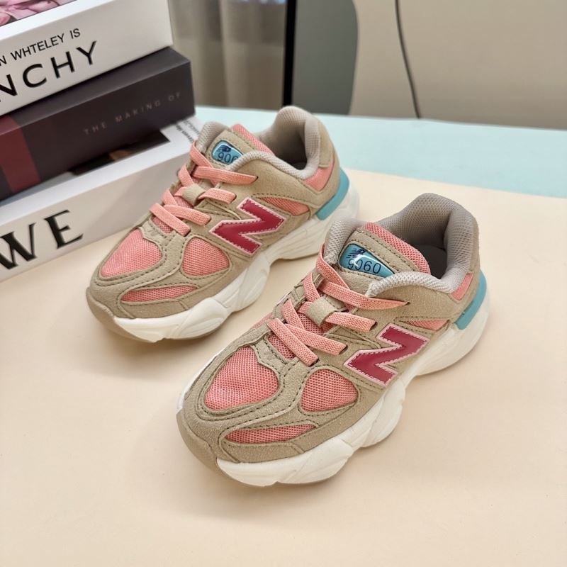 NEW BALANCE SHOES